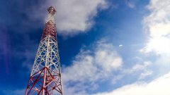 Telecommunications tower