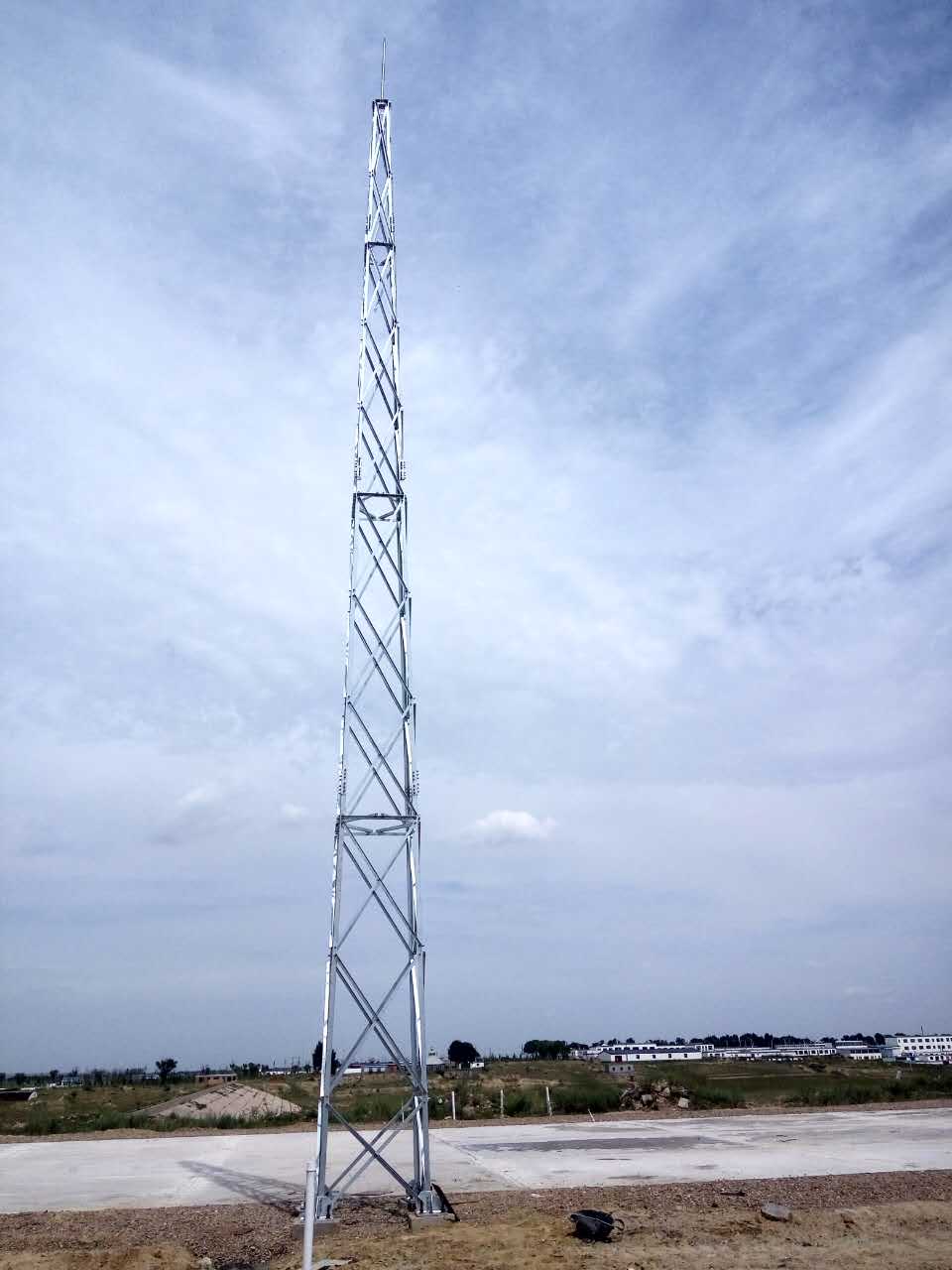 Structural design of lightning tower